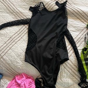 Women’s body suit medium